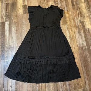 Sereia Pleated Midi Dress Black